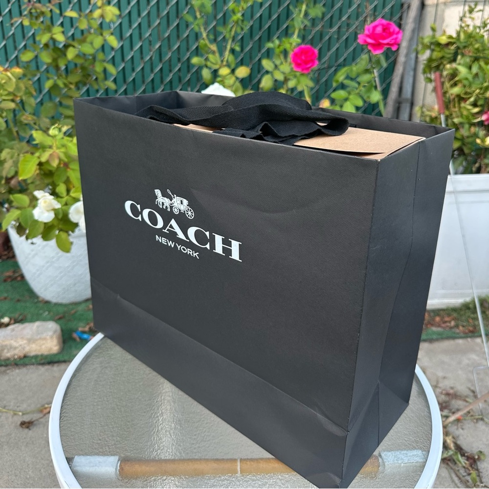 COACH Large black shopping bag - Picture 4 of 4